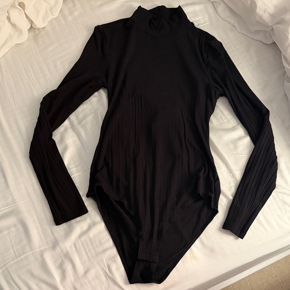 h&m mock neck bodysuit